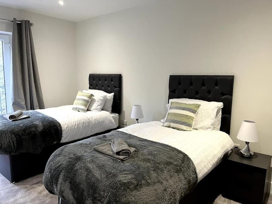 ボーンマス Luxury 3 Bed House W Parking & Garden! 1ヴィラ エクステリア 写真